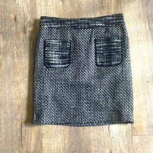 Loft black and white skirt size 2